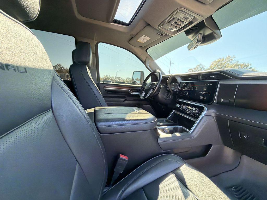 used 2024 GMC Sierra 2500 car, priced at $62,930