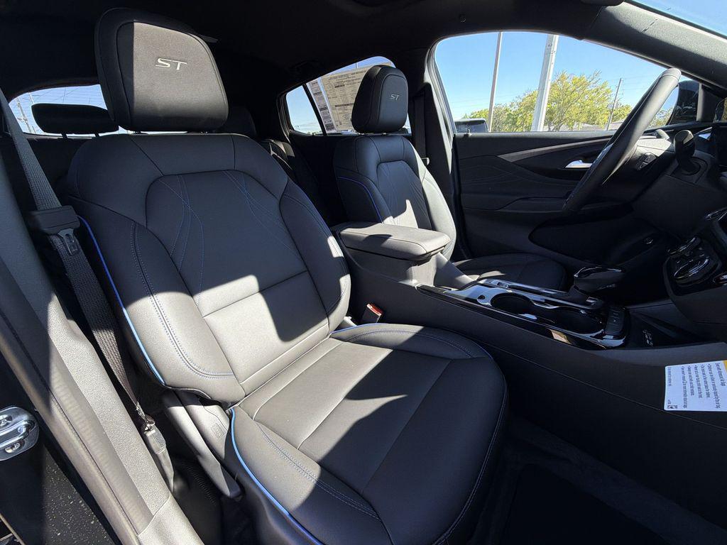 new 2026 Buick Envista car, priced at $30,159