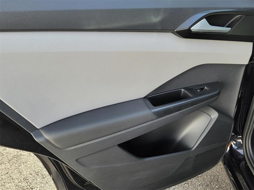 used 2022 Volkswagen Taos car, priced at $19,822