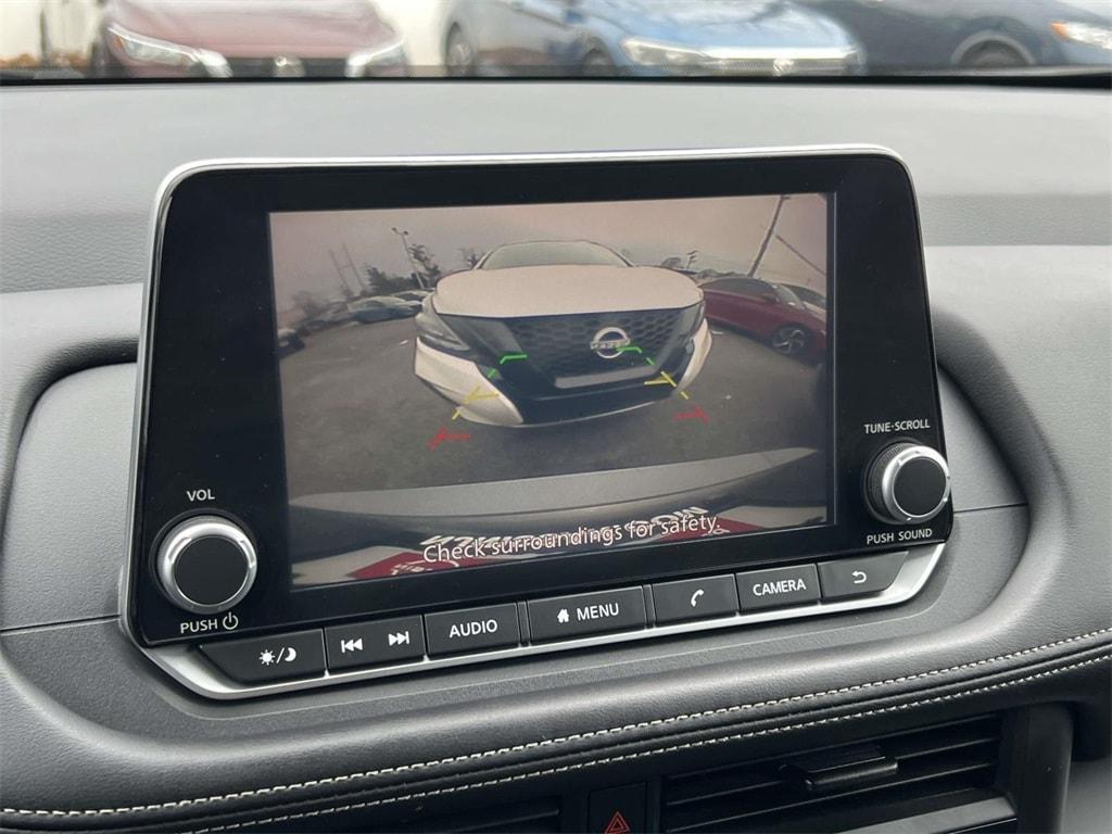 used 2024 Nissan Rogue car, priced at $22,282