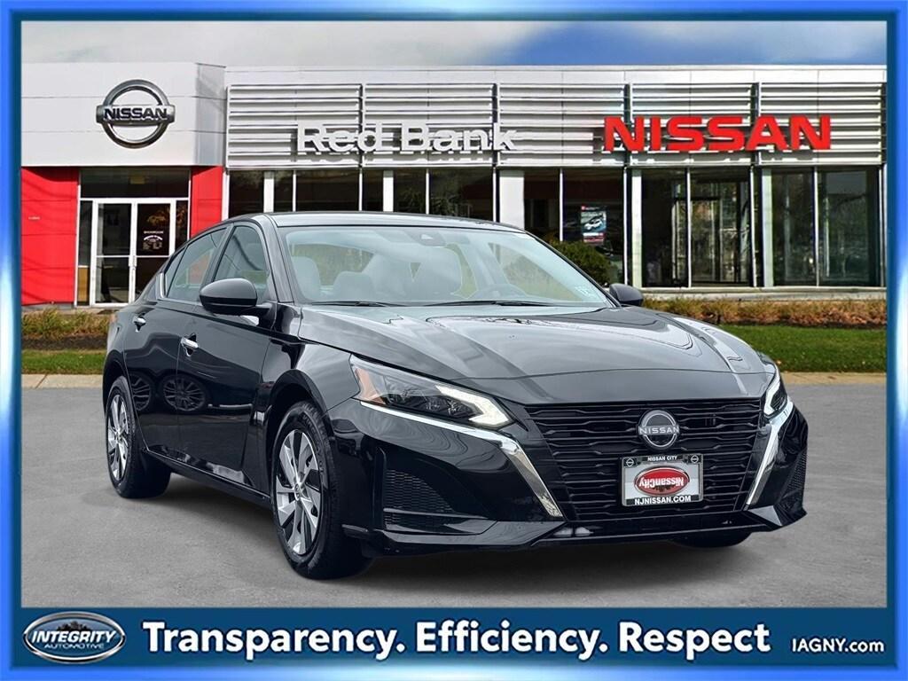 used 2025 Nissan Altima car, priced at $21,325
