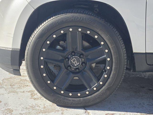 used 2017 GMC Acadia Limited car, priced at $11,395