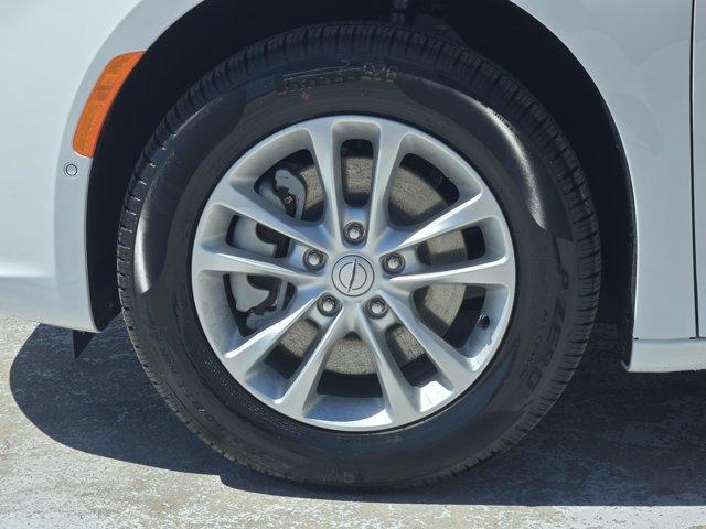 new 2026 Chrysler Pacifica car, priced at $45,280