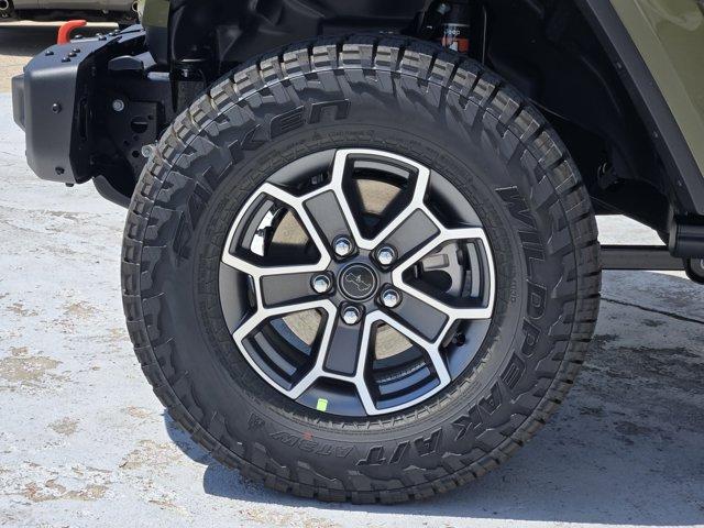 new 2025 Jeep Gladiator car, priced at $49,780