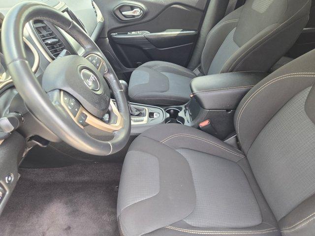 used 2016 Jeep Cherokee car, priced at $14,749