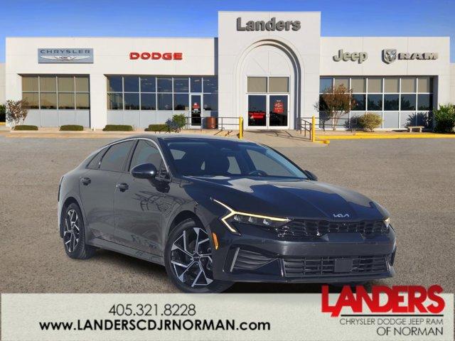 used 2025 Kia K5 car, priced at $29,900
