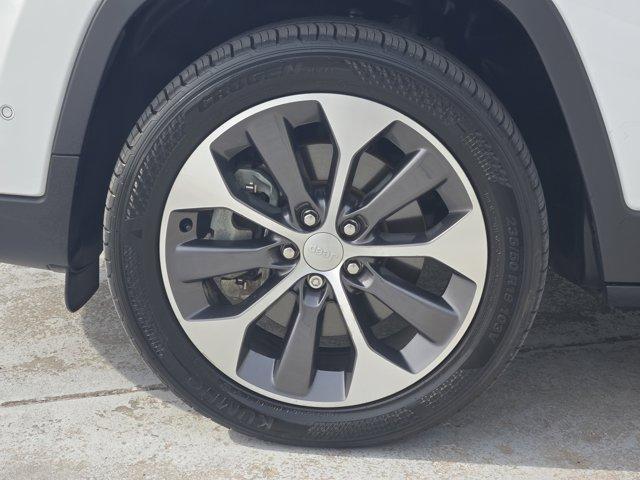 used 2022 Jeep Cherokee car, priced at $26,500