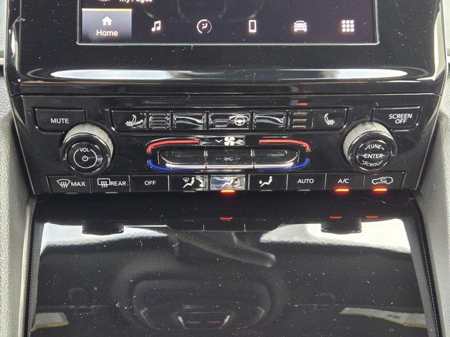 new 2025 Jeep Grand Cherokee car, priced at $35,165