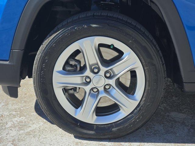 used 2023 Jeep Compass car, priced at $21,200