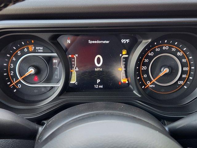 new 2025 Jeep Gladiator car, priced at $43,945