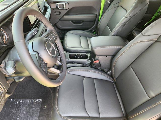 new 2025 Jeep Gladiator car, priced at $43,945