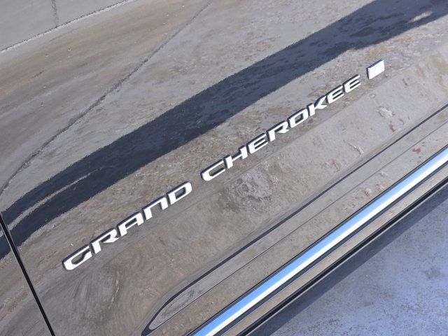 used 2022 Jeep Grand Cherokee car, priced at $40,500