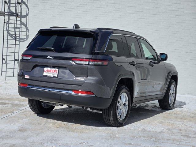 new 2025 Jeep Grand Cherokee car, priced at $33,665