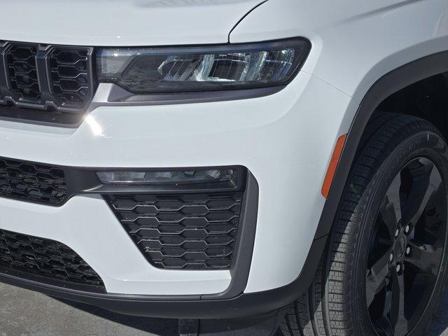 new 2026 Jeep Grand Cherokee car, priced at $48,980