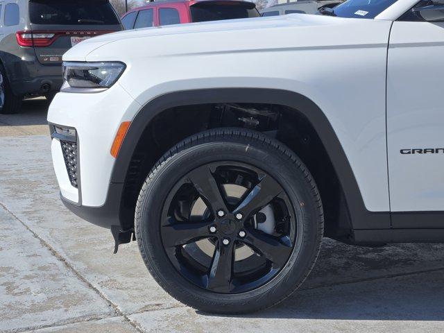 new 2026 Jeep Grand Cherokee car, priced at $48,980