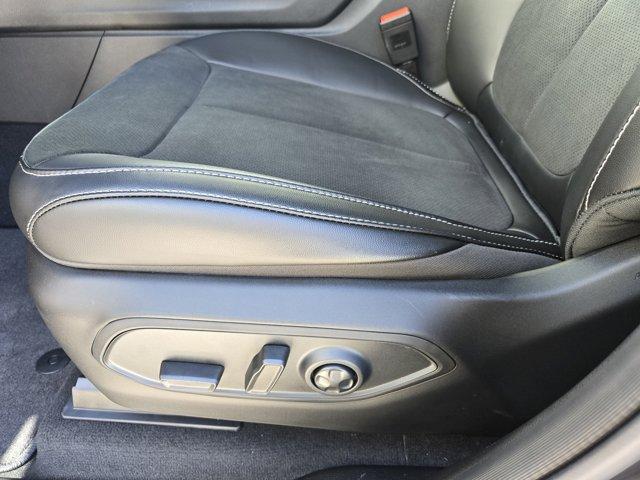 new 2025 Jeep Grand Cherokee car, priced at $38,875