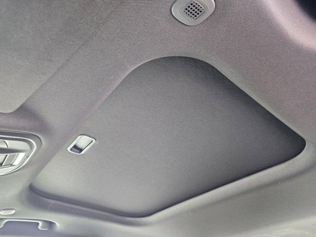 new 2025 Jeep Grand Cherokee car, priced at $38,875