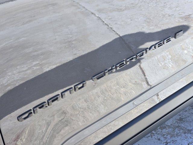 new 2025 Jeep Grand Cherokee car, priced at $38,875