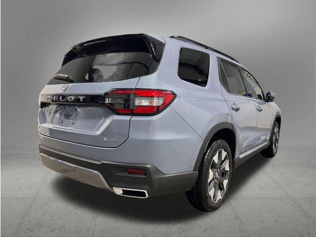 new 2026 Honda Pilot car, priced at $56,195