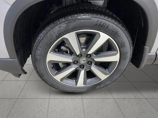 new 2025 Honda Pilot car, priced at $51,095