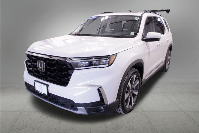 used 2023 Honda Pilot car, priced at $40,587