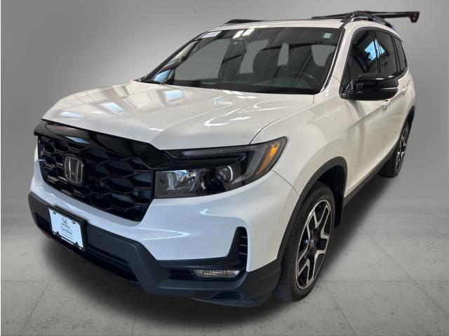used 2022 Honda Passport car, priced at $35,124
