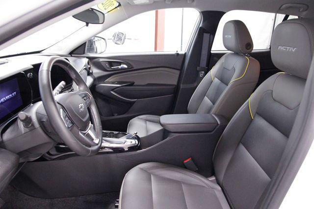 used 2024 Chevrolet Trax car, priced at $21,621