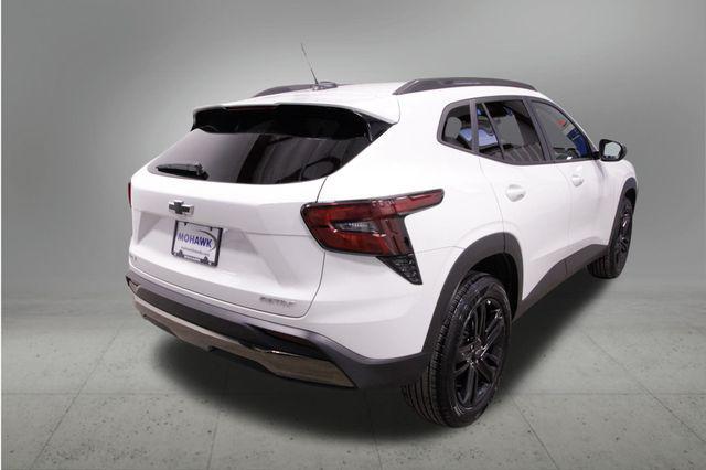 used 2024 Chevrolet Trax car, priced at $21,621