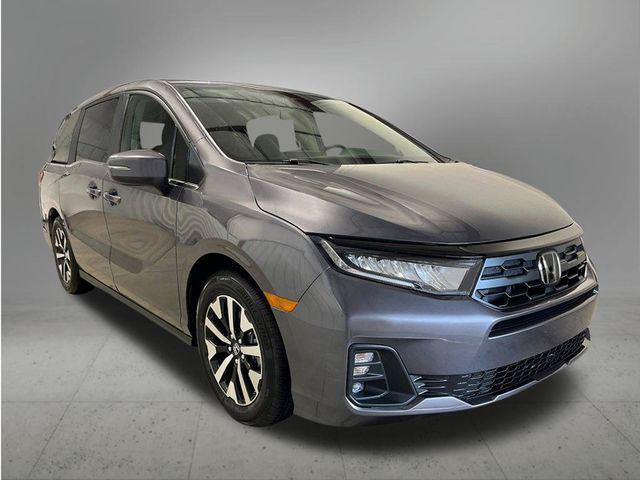 new 2026 Honda Odyssey car, priced at $44,290