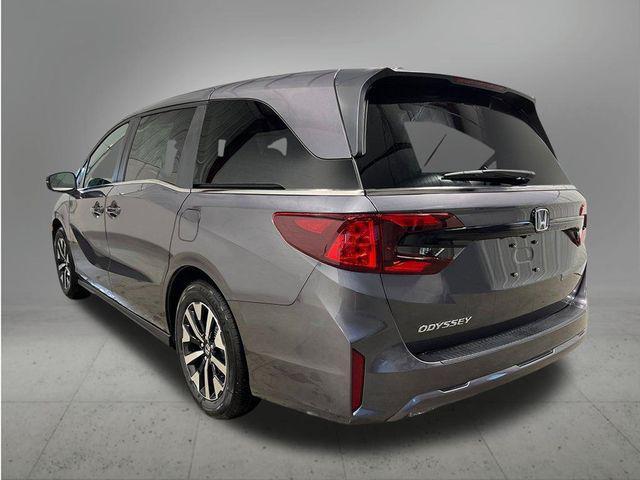 new 2026 Honda Odyssey car, priced at $44,290