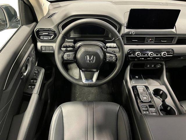 new 2026 Honda Pilot car, priced at $53,795