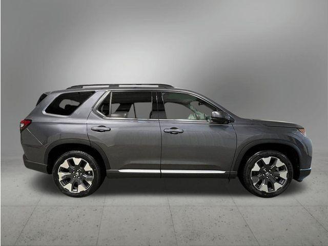 new 2026 Honda Pilot car, priced at $54,990