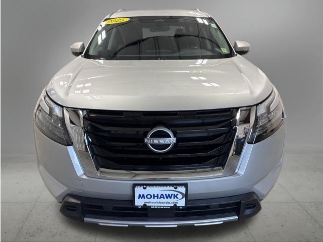 used 2025 Nissan Pathfinder car, priced at $35,130