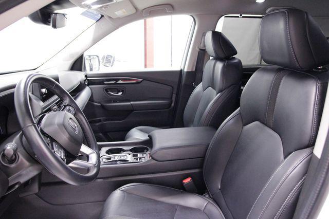 used 2023 Honda Pilot car, priced at $37,140
