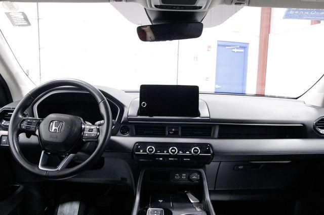 used 2023 Honda Pilot car, priced at $37,140