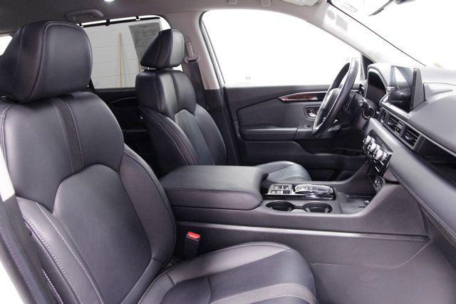 used 2023 Honda Pilot car, priced at $37,140