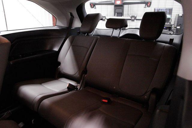 used 2023 Honda Odyssey car, priced at $34,106