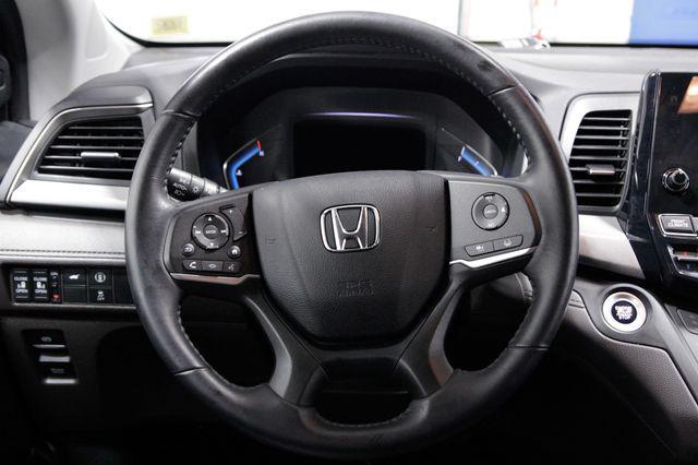 used 2023 Honda Odyssey car, priced at $34,106