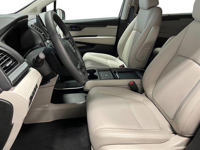 new 2026 Honda Odyssey car, priced at $44,465