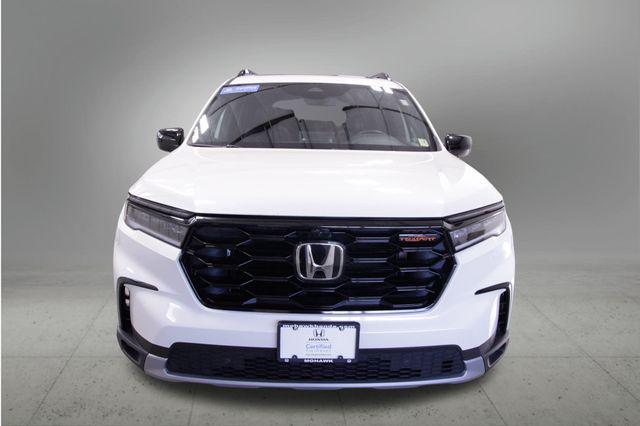used 2023 Honda Pilot car, priced at $40,511