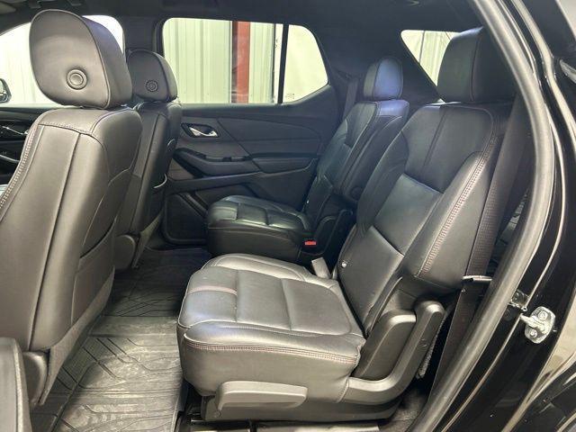 used 2023 Chevrolet Traverse car, priced at $31,743