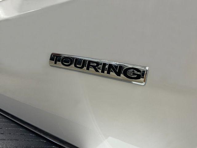 new 2026 Honda Odyssey car, priced at $49,445