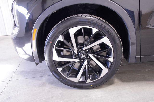 used 2022 Mitsubishi Outlander car, priced at $25,488