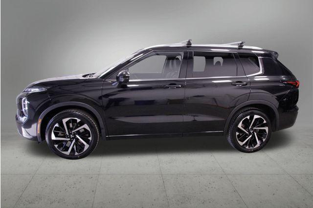 used 2022 Mitsubishi Outlander car, priced at $25,488