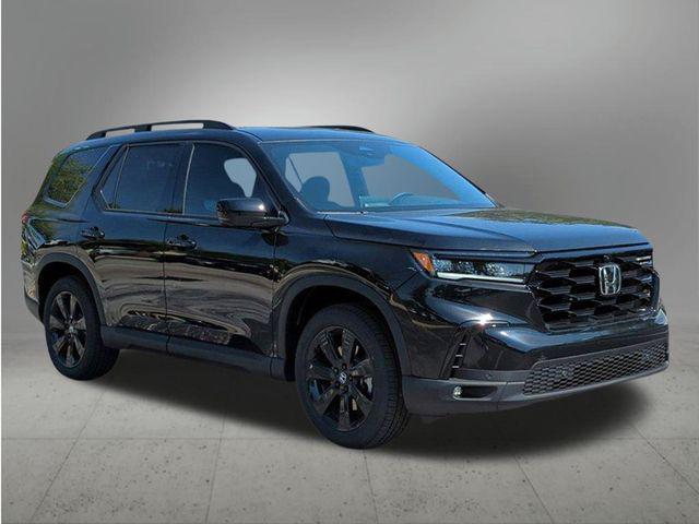 new 2025 Honda Pilot car, priced at $56,075