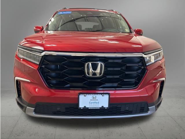 used 2025 Honda Pilot car, priced at $46,205