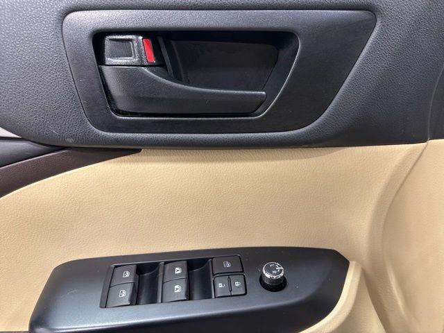 used 2019 Toyota Highlander car, priced at $22,892