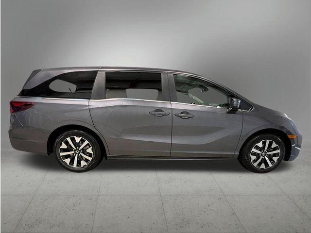 new 2026 Honda Odyssey car, priced at $44,290