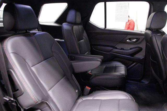 used 2022 Chevrolet Traverse car, priced at $27,786