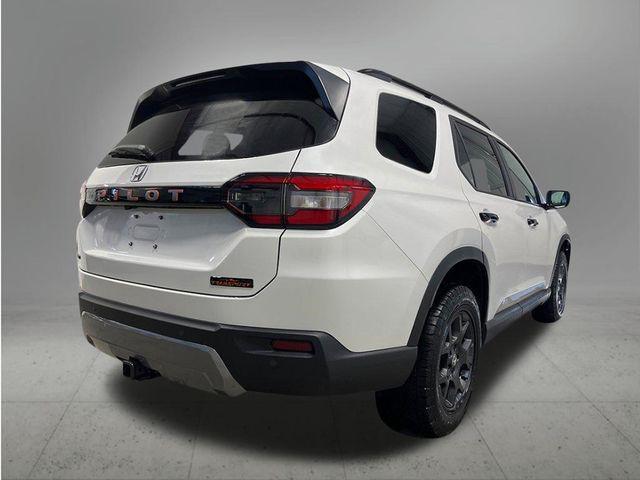 new 2026 Honda Pilot car, priced at $52,845